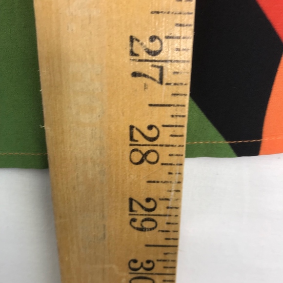 August Max 100% Silk Retro Print Button Up Blouse - Picture 7 of 8